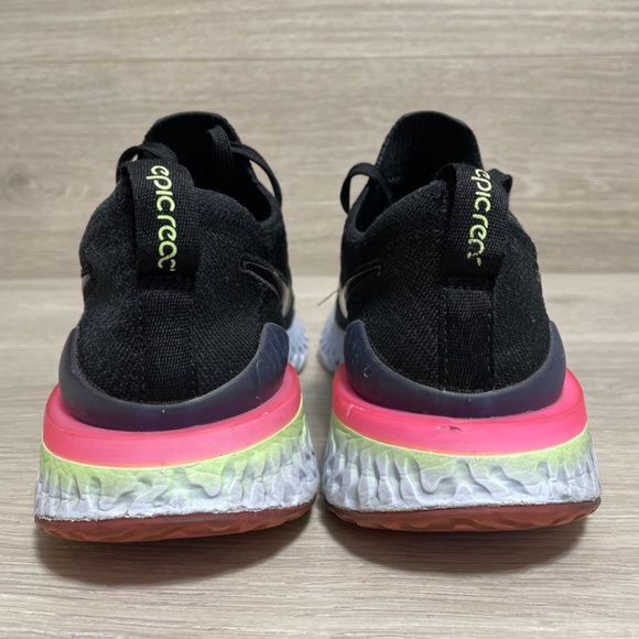 Nike Fly Knit - Picture 2 of 6